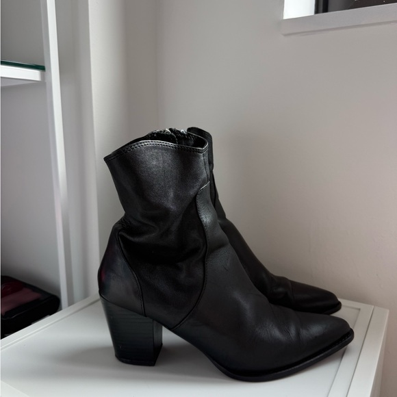Tony Bianco Sleek Black Heeled Boots - Picture 1 of 3